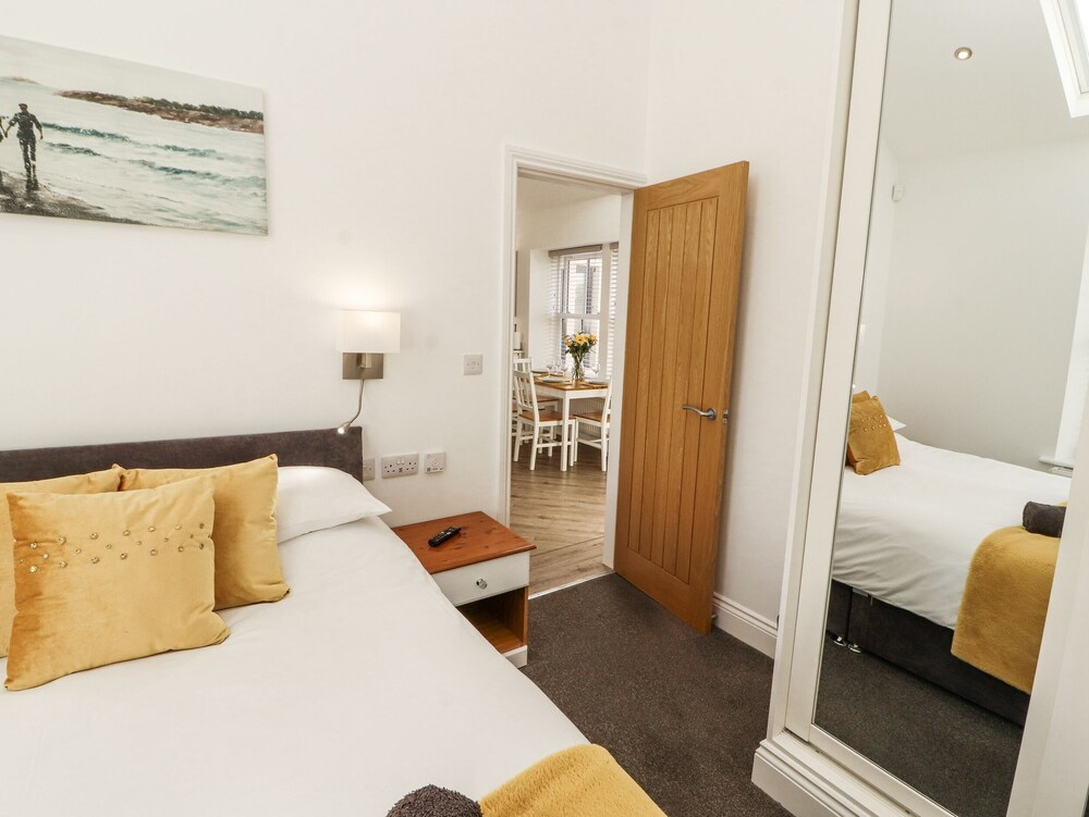 Lakes View Apartment 2