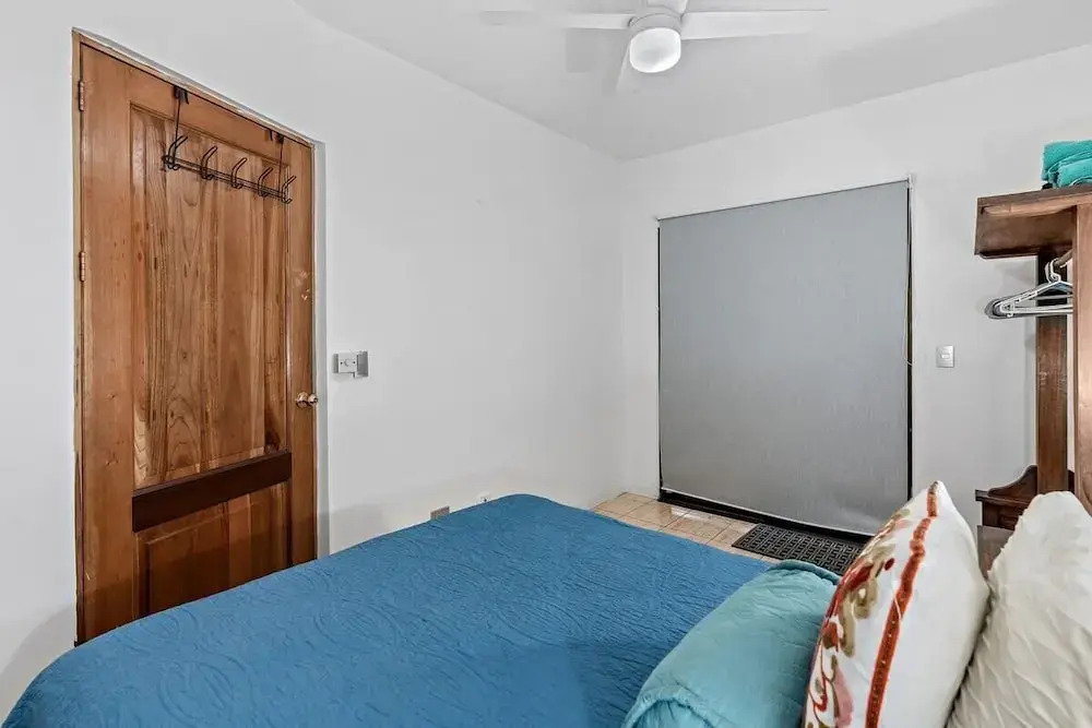 Bright and Spacious Loft-Style Apartment a Five-Minute Walk to the Beach