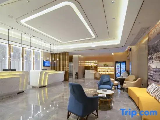 Yeste International Hotel (Wuzhou Municipal Government Civic Square)