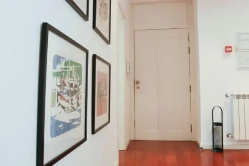 Lovelystay - Chiado 3Bedroom Wonder