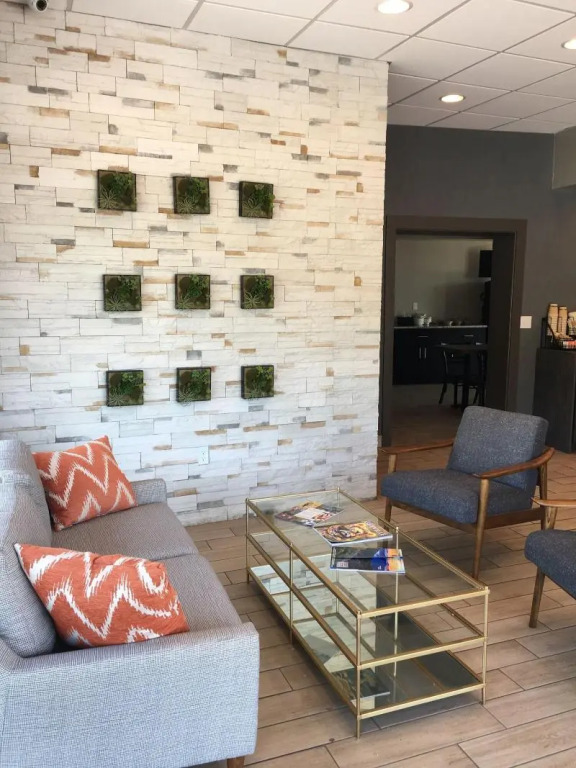 The Beaucatcher, a Boutique Motel