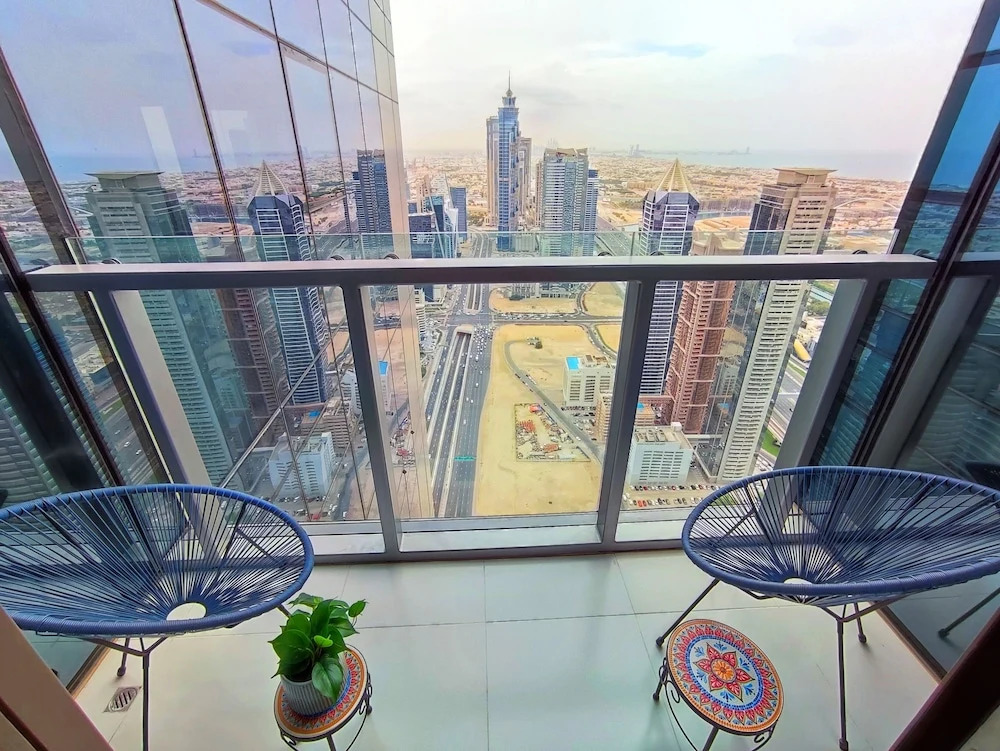 Whitesage - Deluxe Apartment With Unobstructed Sea Views