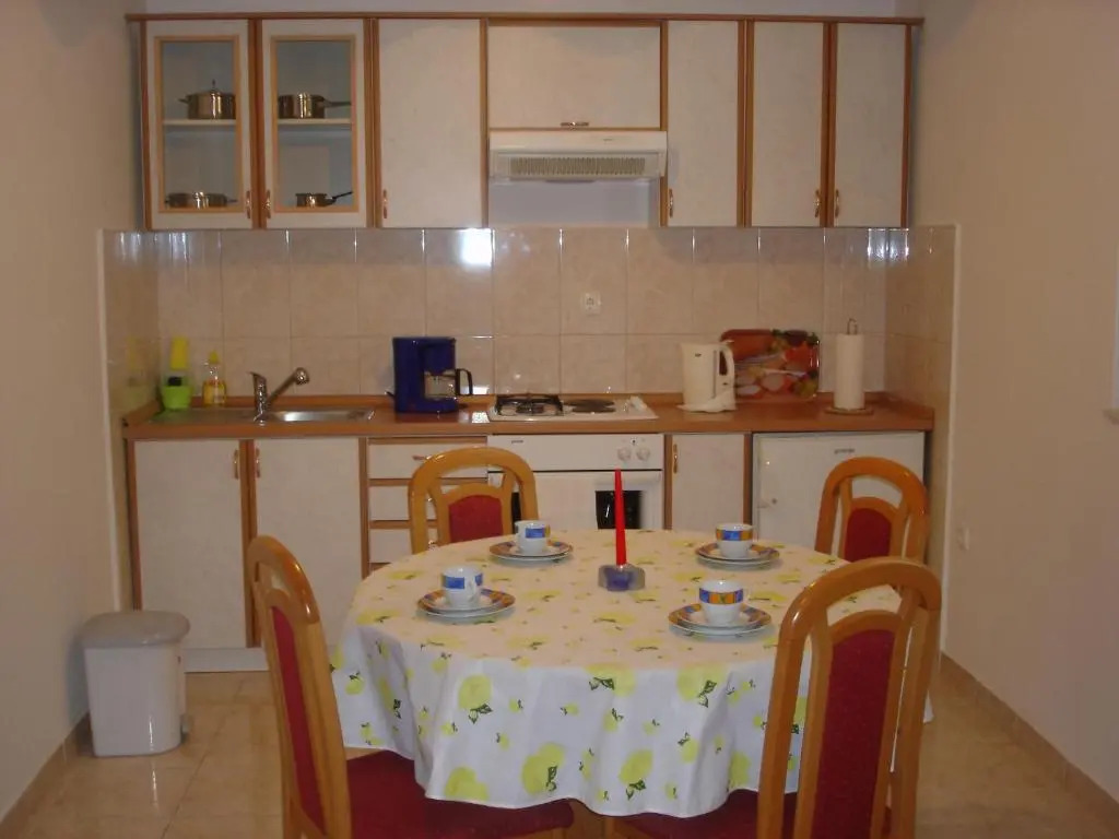 Apartments Gardijan