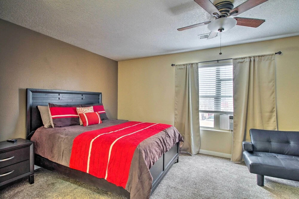 Albuquerque Vacation Home Rental with Hot Tub