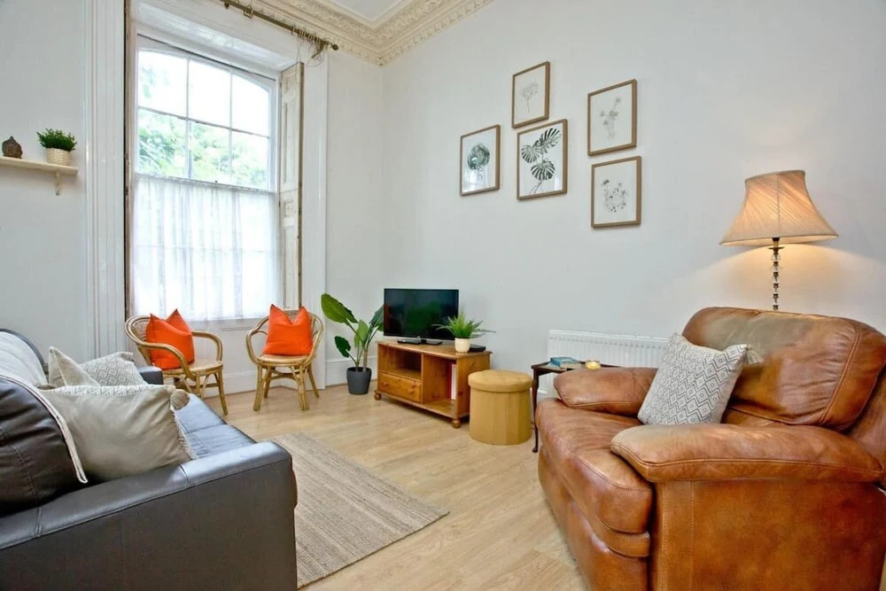 Host Stay Durnford Street