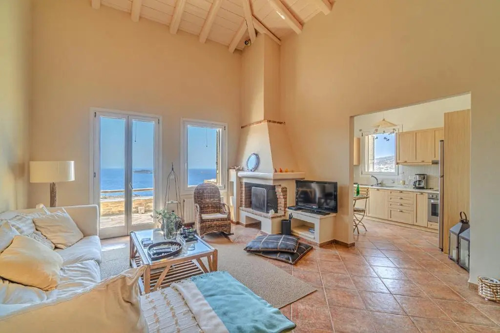Sunset & Sea View Flat - 5 mins from Batsi Bay