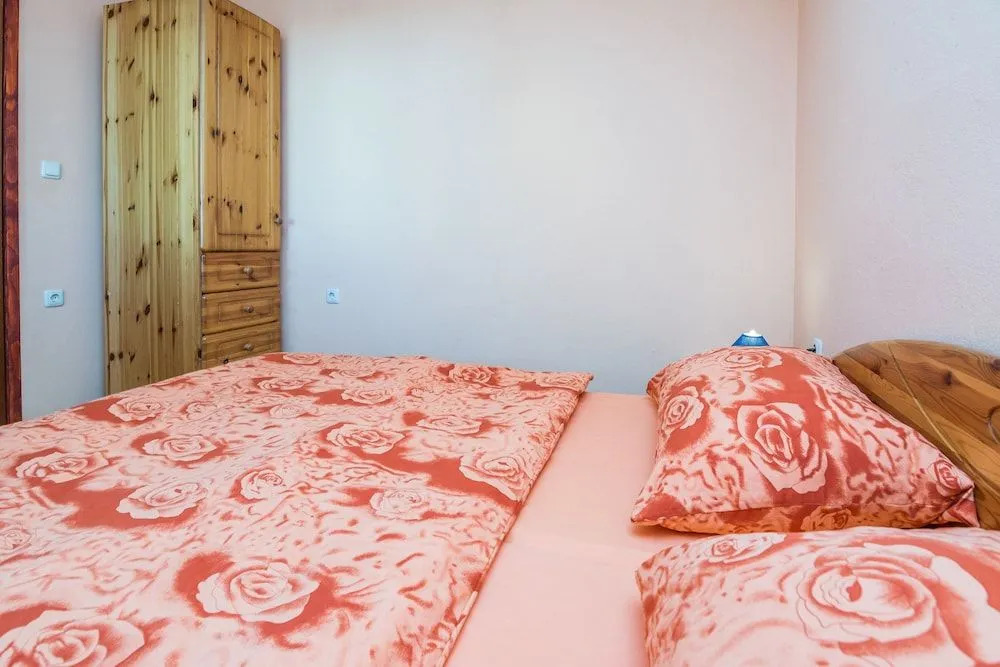 Apartments Loncar