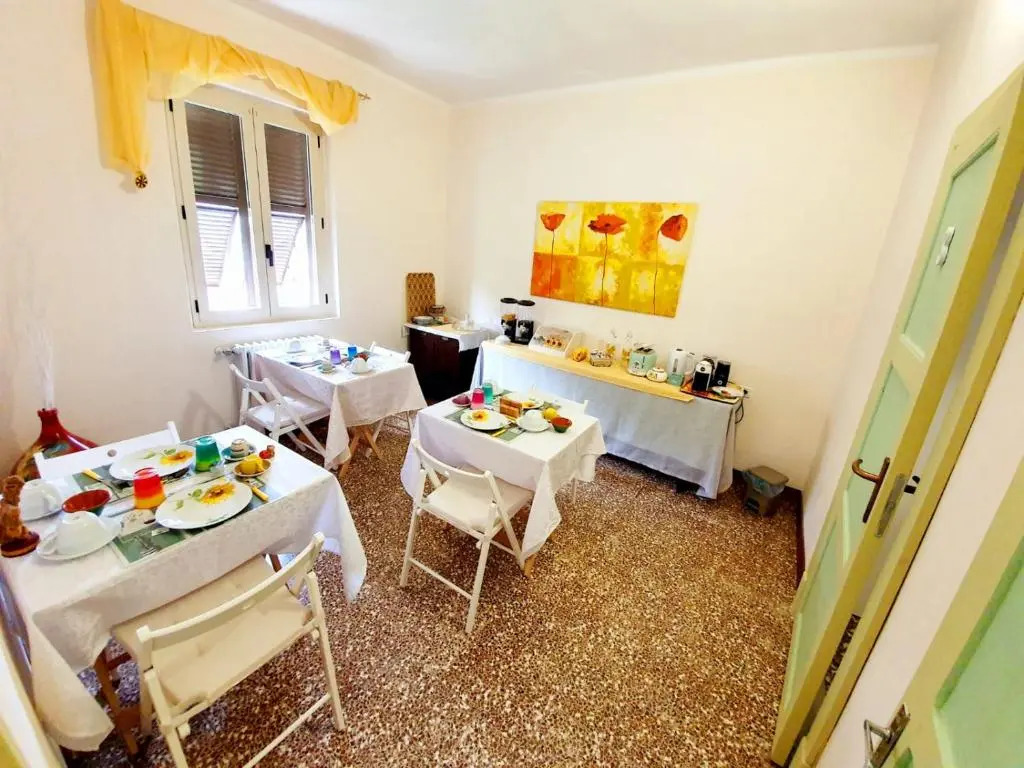 Il Girasole ...At Andorus' House