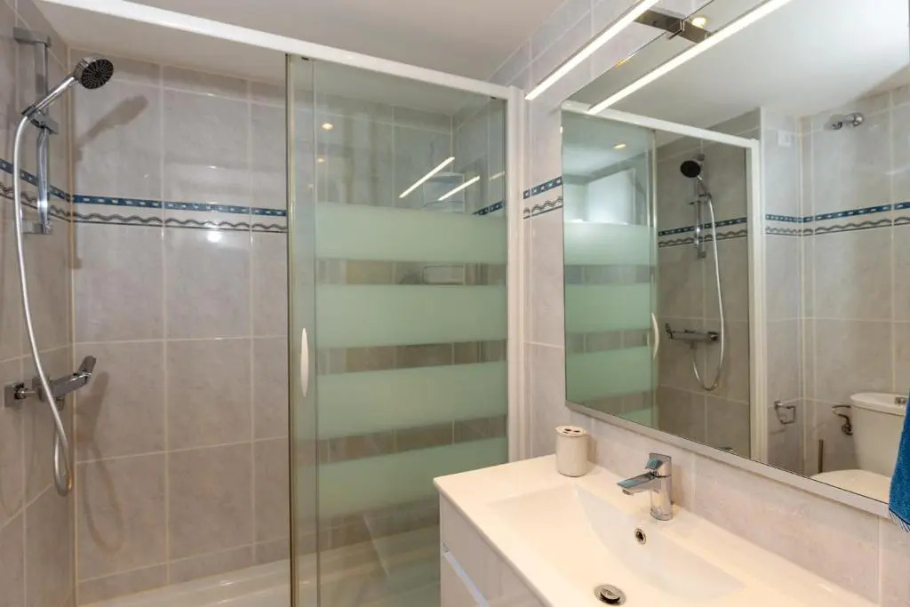Iguazu TIR24 Top Floor Apartment