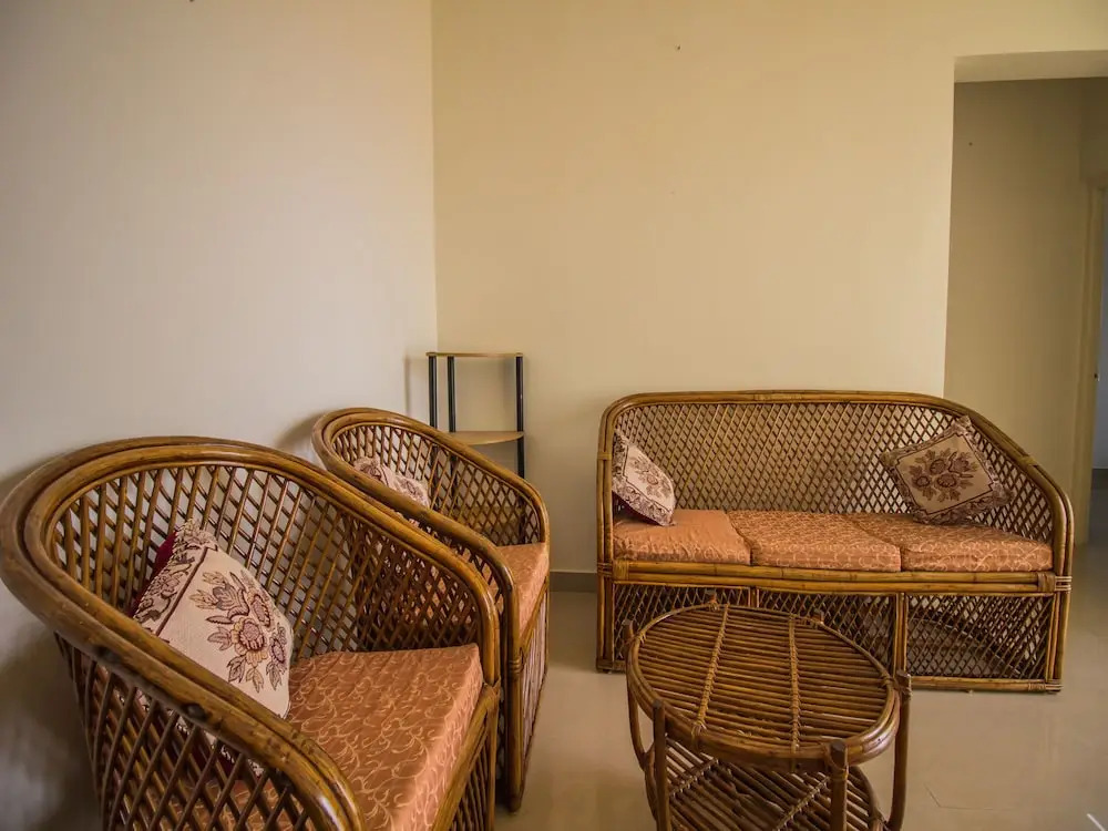 OYO 13539 Home Elegant 2BHK Near Velsao Beach