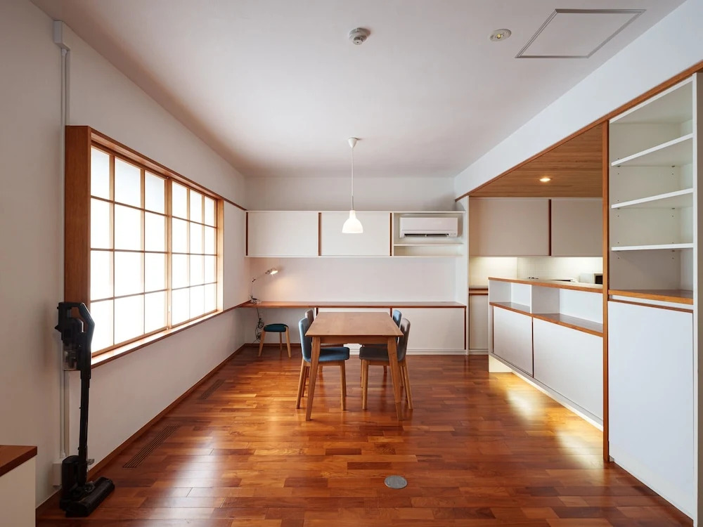 Aqua Palace Chatan by Coldio Premium