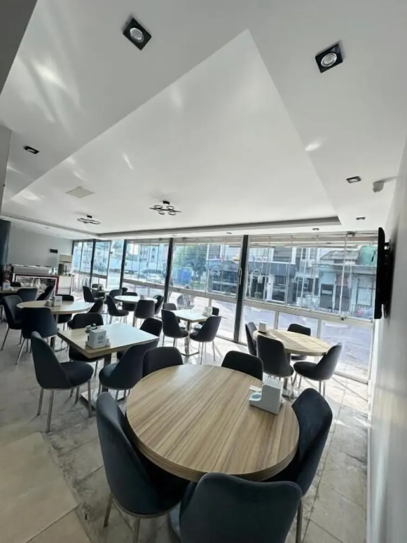 Grand Diamond Hotel