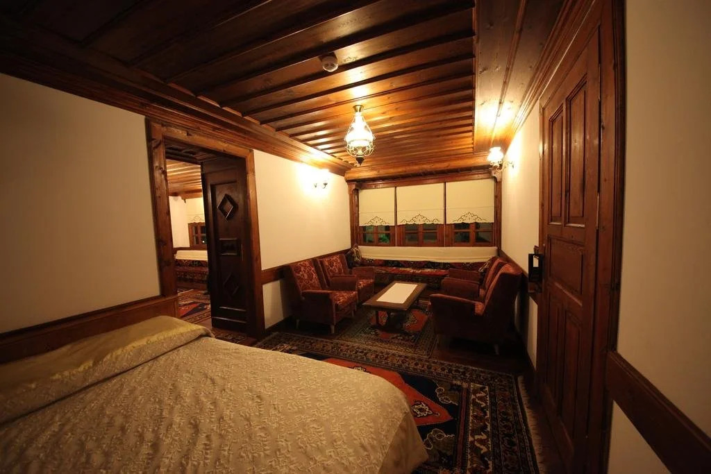 Zalifre Konakları