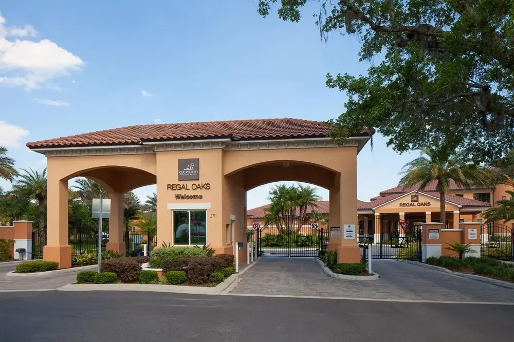 Spacious 2BR Townhome With Resort Access - Near Disney