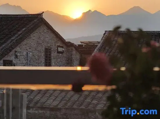 Shifang Chuanshe Boutique Inn