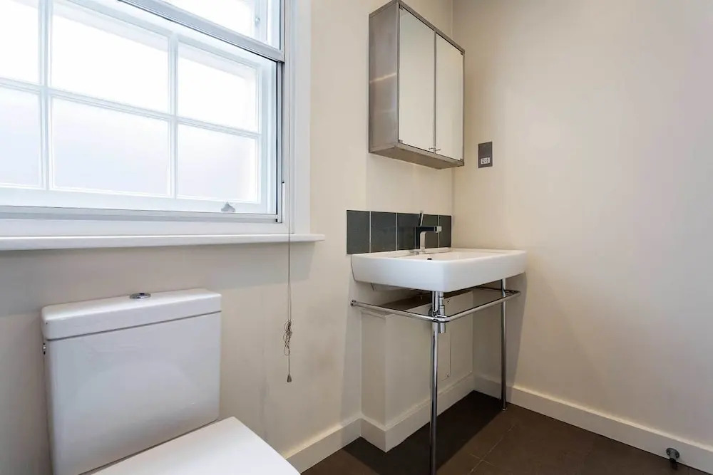 Veeve - Notting Hill Gate