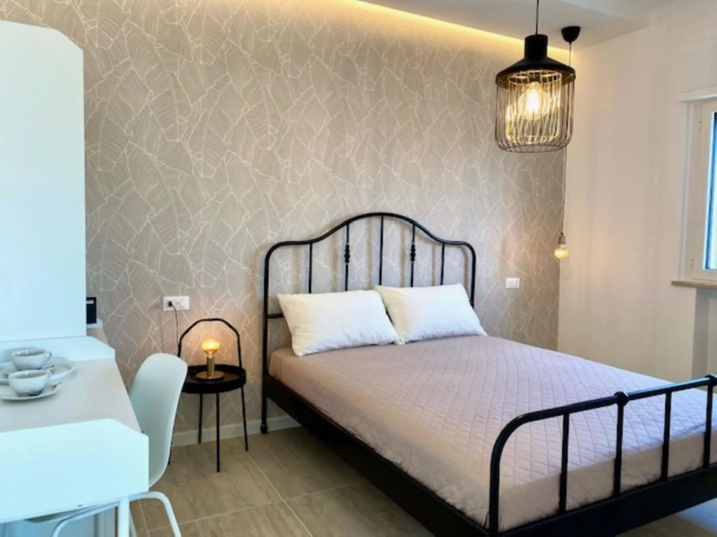 one bedroom apartment suitable for families, private balcony, excellent location-Porta Vecchia by Le Calette House
