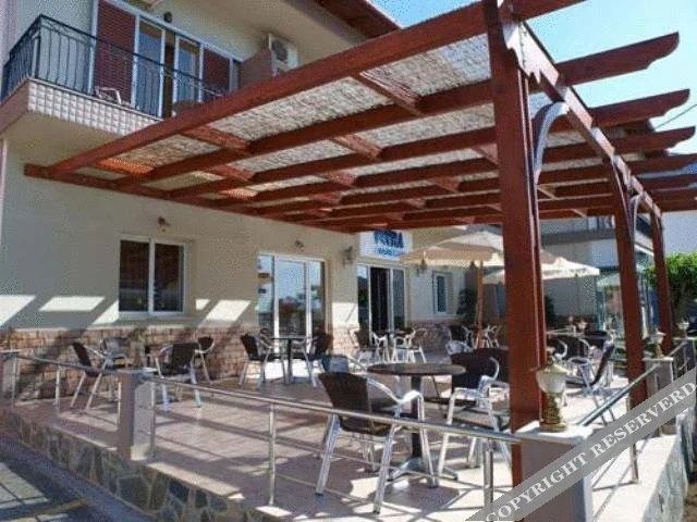Hotel Avra
