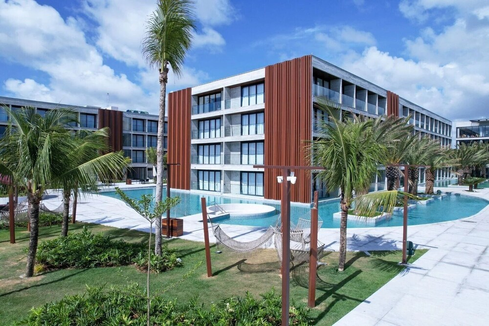 Porto 2 Life Resort