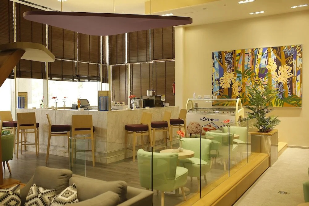 Mövenpick Resort & Golf Einbay