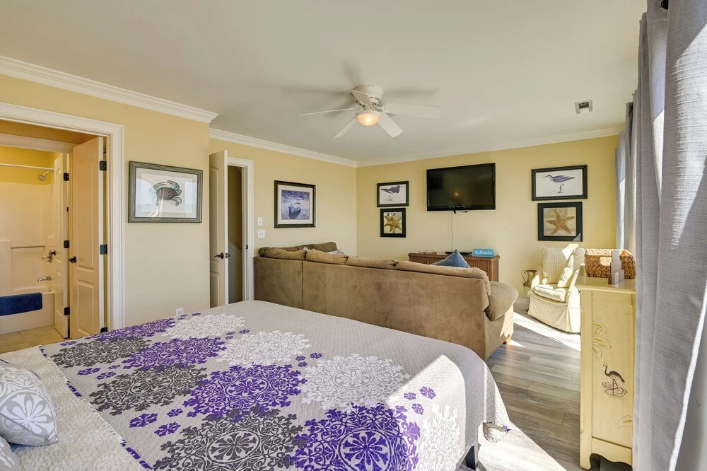 Oceanfront Murrells Inlet Home w/ Beach Access!