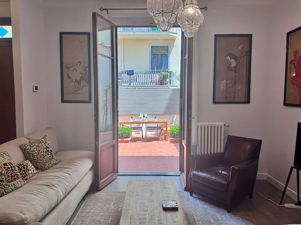 Favorite in Florence Near Duomo two Terraces Double Pleasure