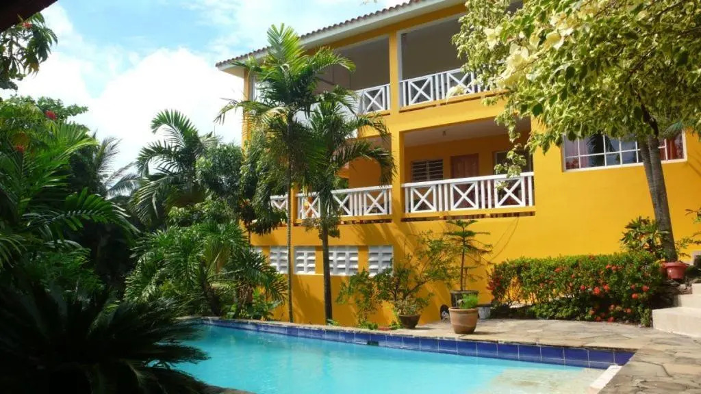 Costambar Tropical Garden