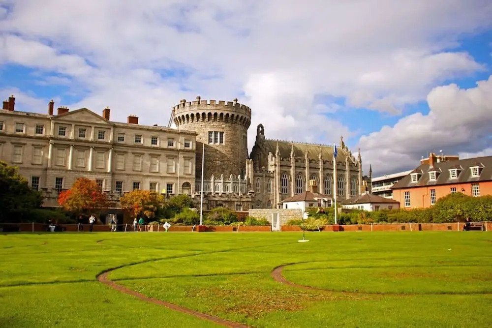 Tranquil 2Br Suite Apt In Dublin-2