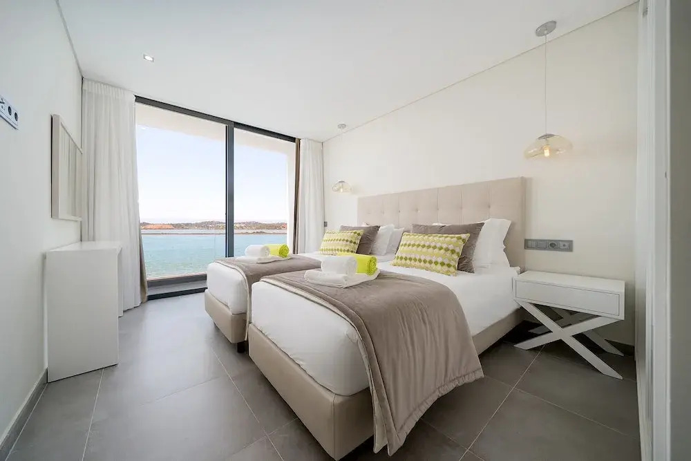 Portimão Ocean Breeze by Homing