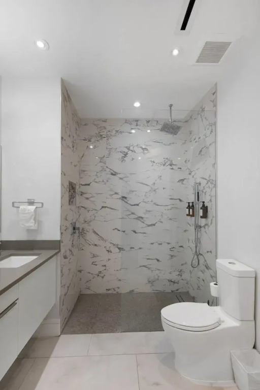 Modern Condo at One Cable Beach With Balcony