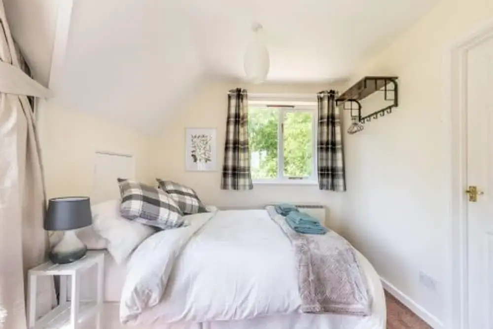 Host & Stay - Alderfen View