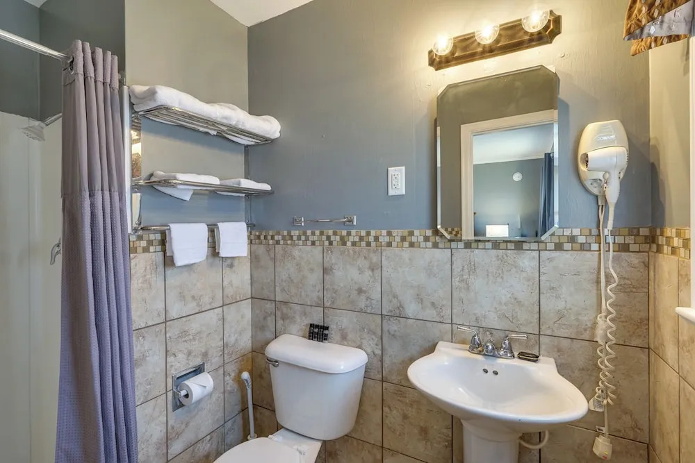 Steps to Bagnell Strip: 8-unit Base w/ Heated Pool