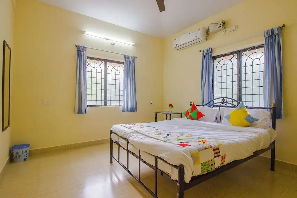 OYO 17401 Home Peaceful 2BHK Calangute