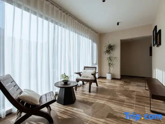 Shanyike · The Hill Pure Quiet Inn (Dali Ideal State)