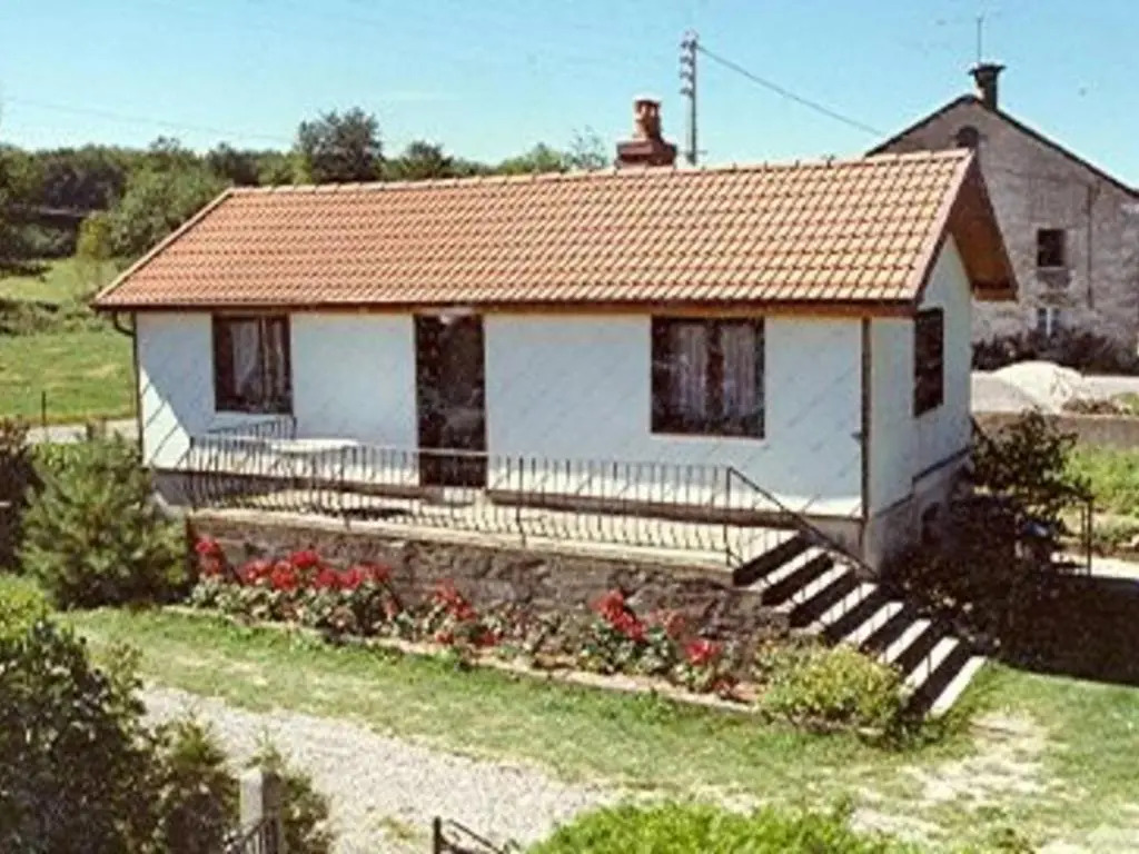 Gîte reposant en forêt avec terrasse, proche de Plombières-les-Bains - FR-1-589-165