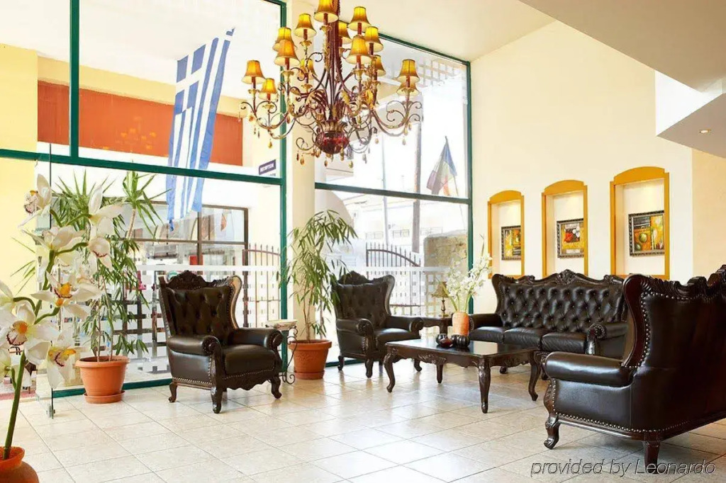 Pelli Hotel