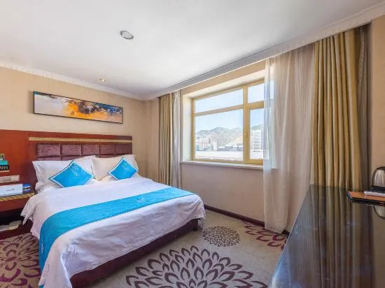 Xining Julong Business Hotel (Xining Railway Station Provincial Hospital)