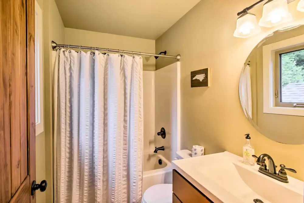 Mountain View Boone Home Close to Blue Ridge Pkwy!