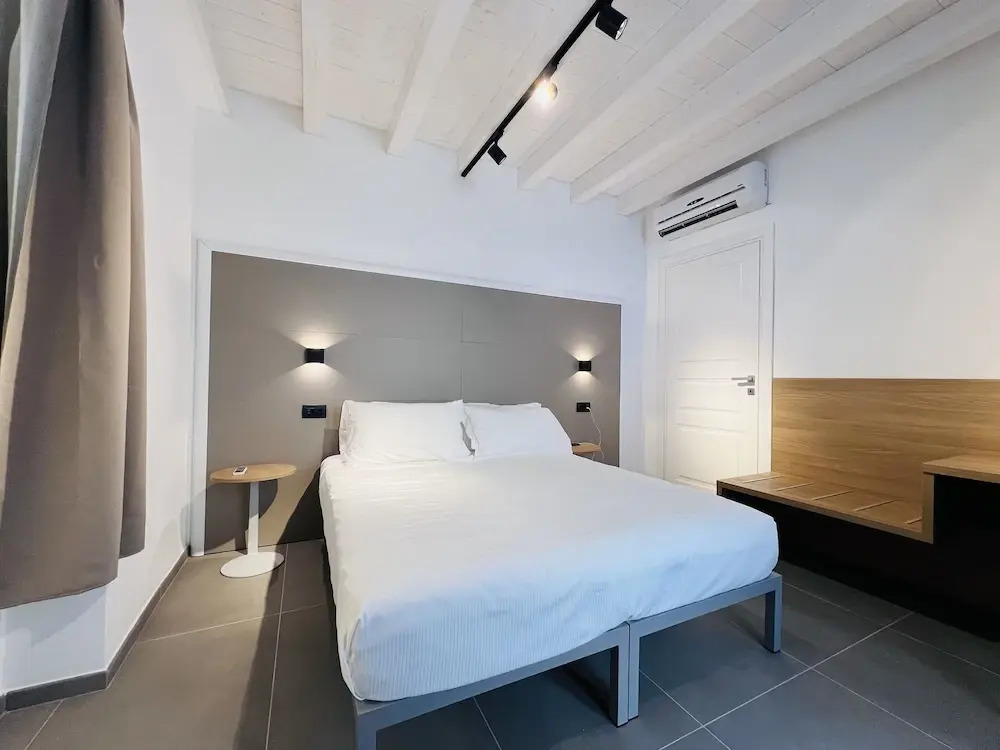 5 Terre hub suite