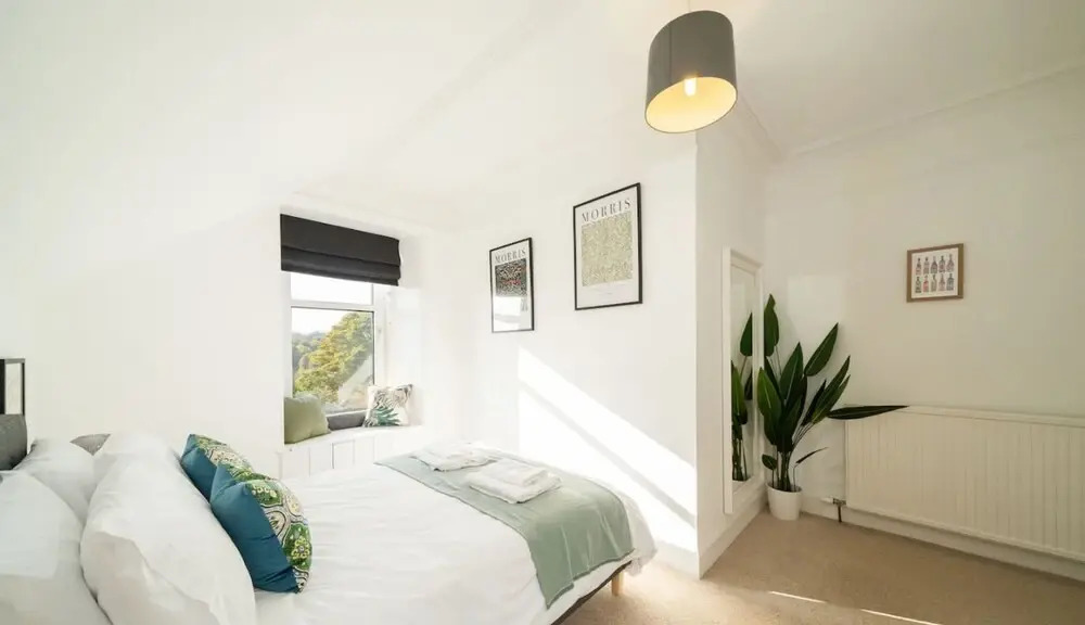 Sunnybrae House Seaside Family-friendly Getaway in Stonehaven With Hot Tub