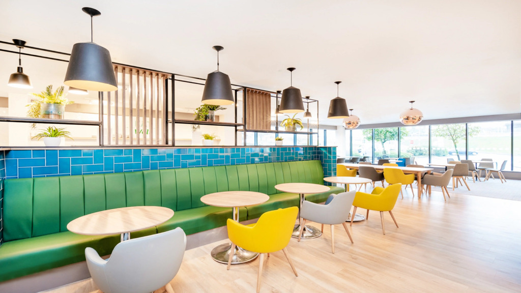 Holiday Inn London Luton Airport by IHG