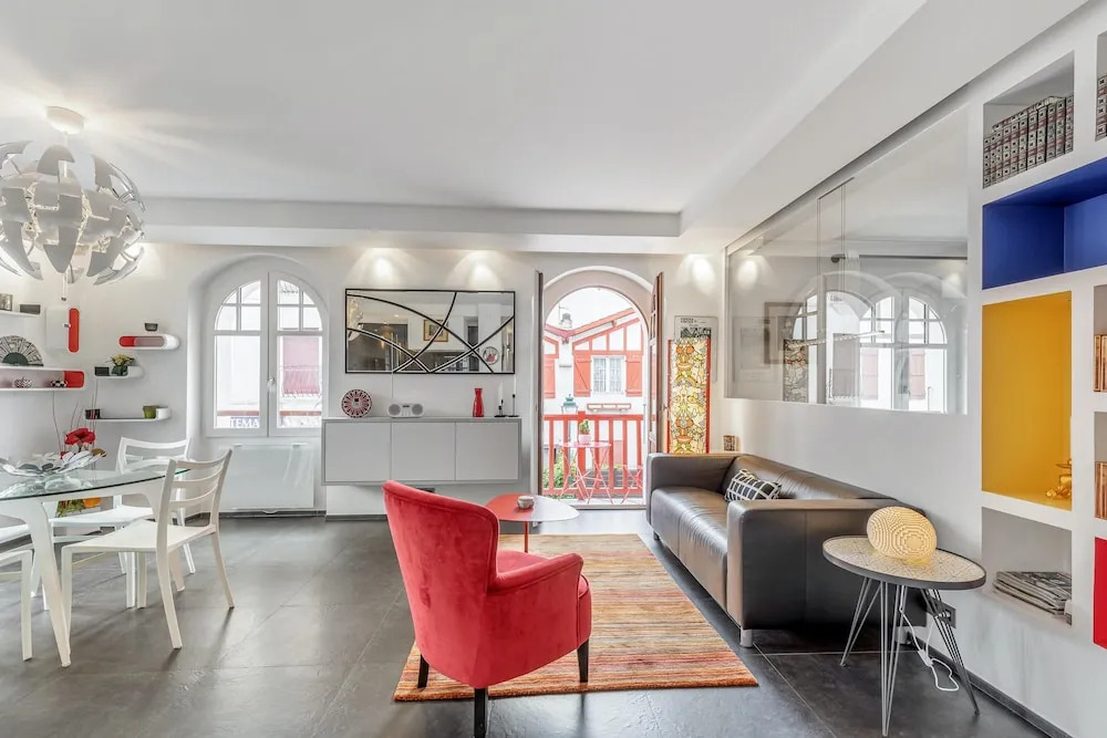 Apartment With One Bedroom In Saint Jean De Luz With Furnished Balcony And Wifi