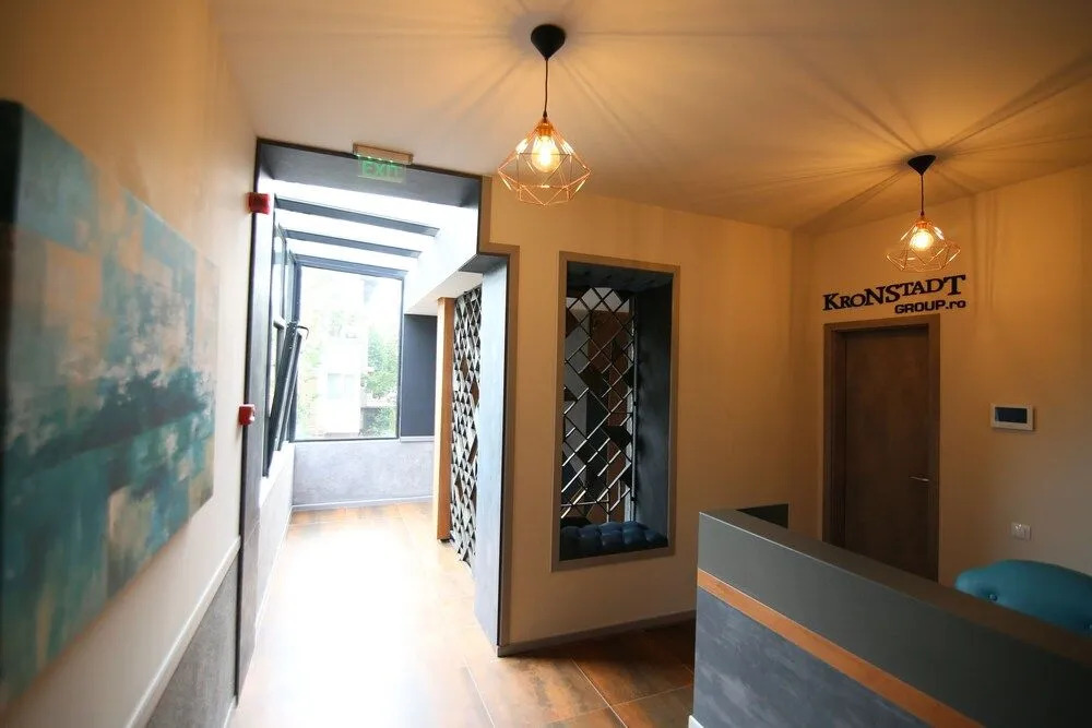 Lunii 6 Apartments