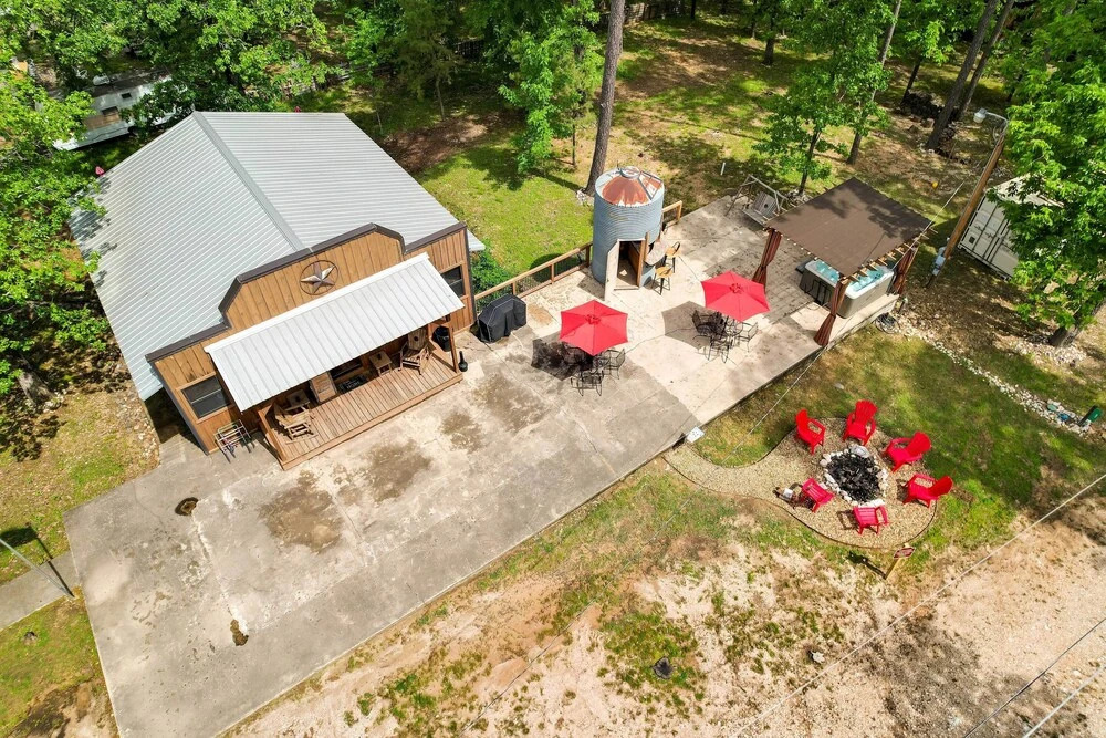 2 Mi to Choctaw Landing: 'western Daze' Cabin!