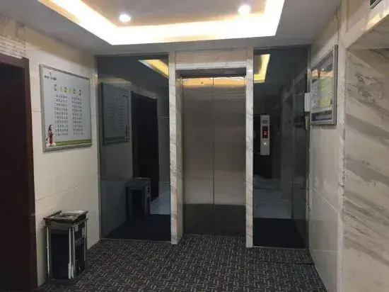 Holiday Inn New Century