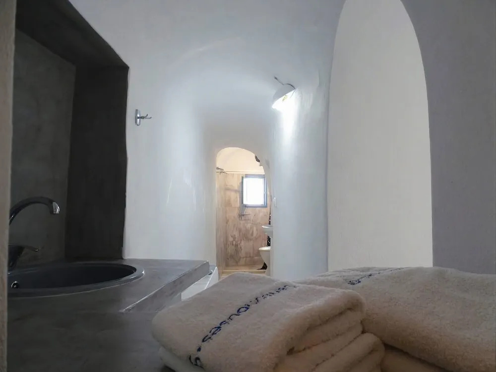 Santoescape House