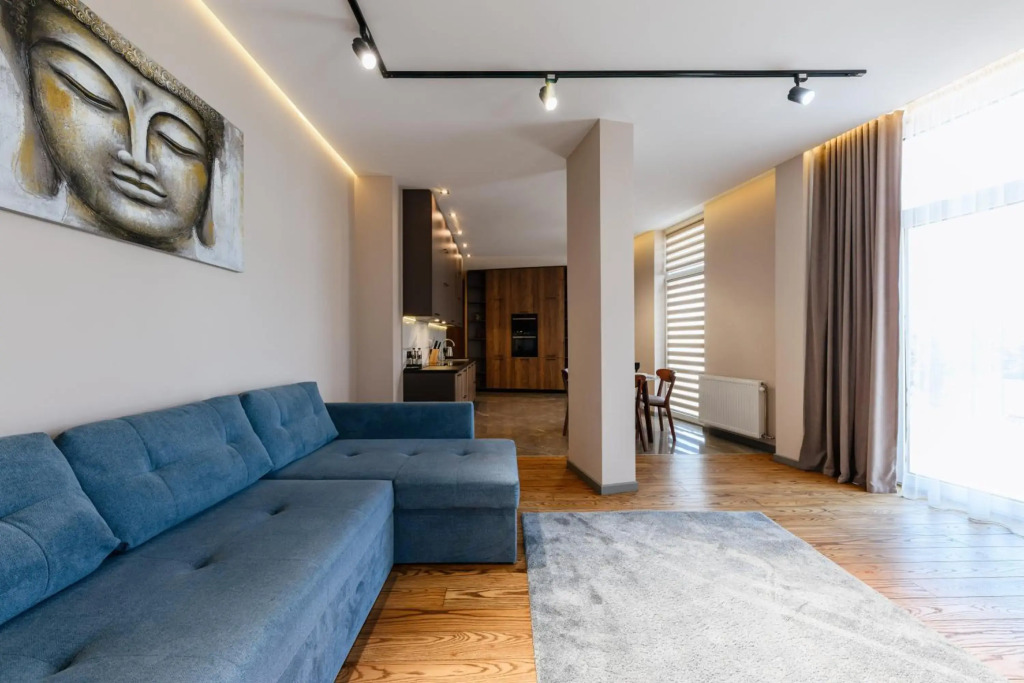 EVURI Apartments Smart House
