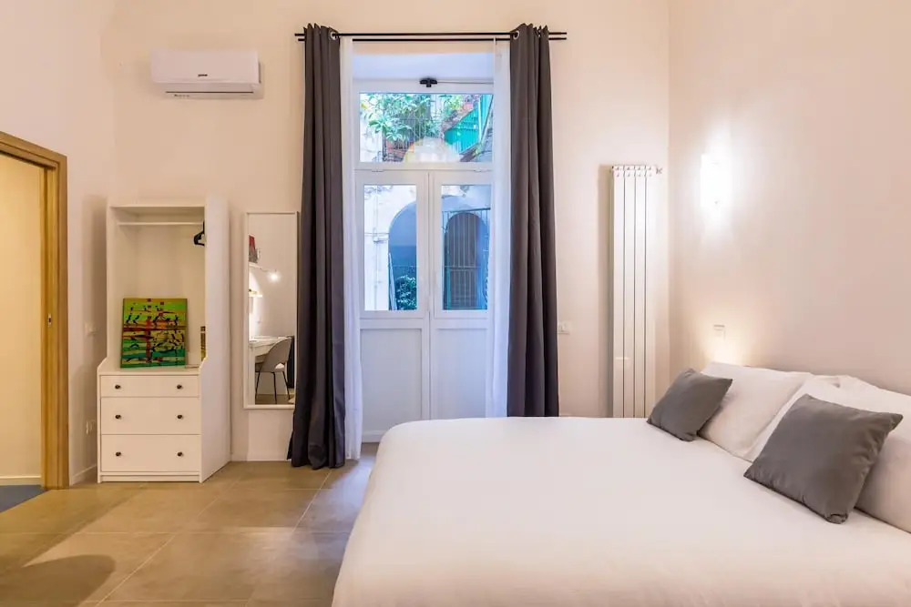 White&Blue Apartment at Sanità  by Wonderful Italy
