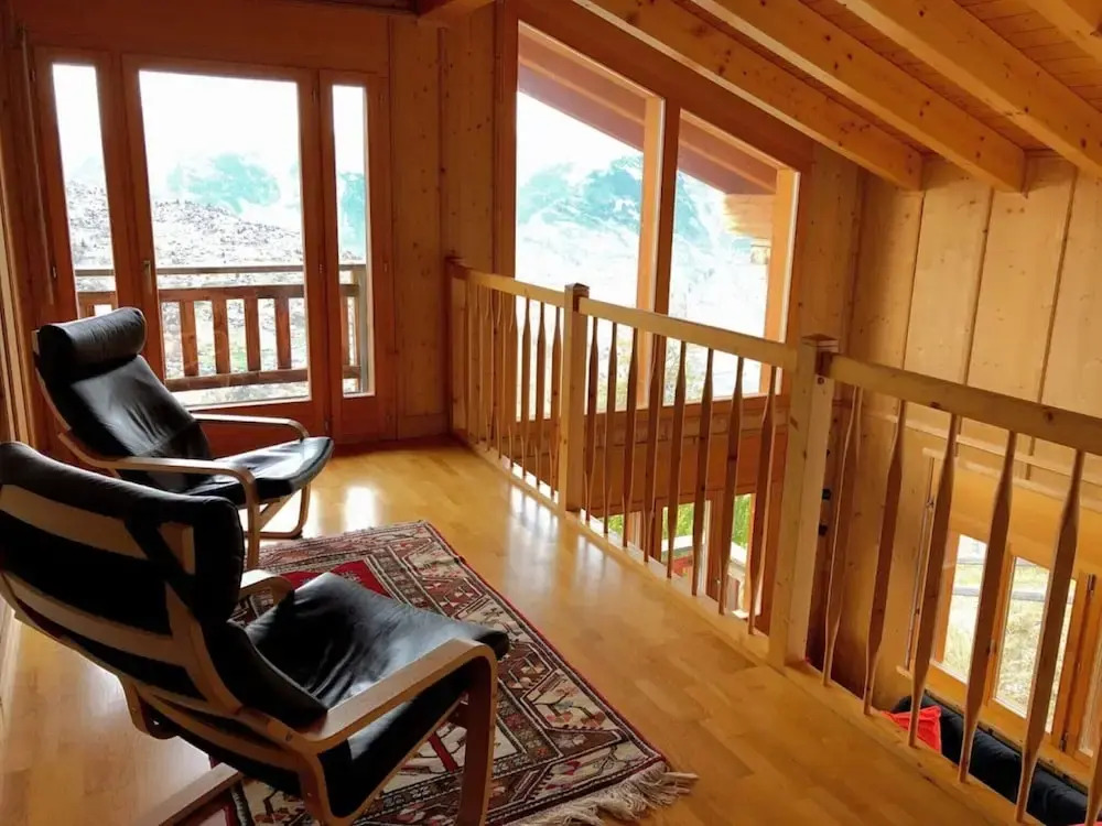 Spacious Chalet Amidst Mountains