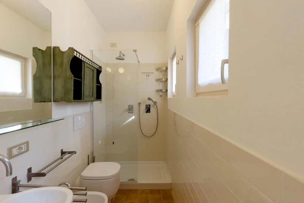 Villa Caterina 450 meters from the beach with sea view immersed in the quiet of the hill-VILLA CATERINA SANT'ANDREA